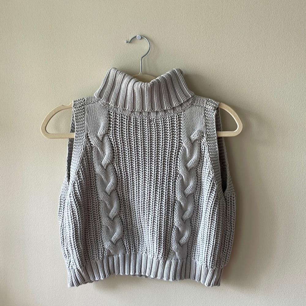 PacSun Kendall & Kylie gray turtleneck sweater tank crop top